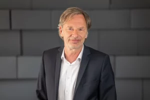 Bernd Mayer